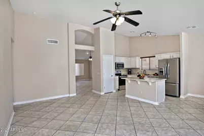 13253 W Paradise Lane, Surprise, AZ 85374 - Photo 10
