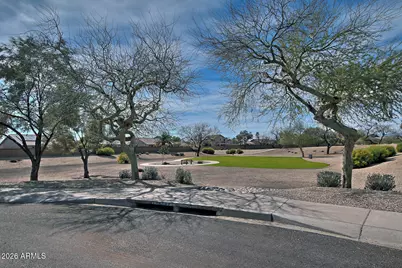 13253 W Paradise Lane, Surprise, AZ 85374 - Photo 6