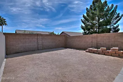 13253 W Paradise Lane, Surprise, AZ 85374 - Photo 34
