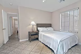 13253 W Paradise Ln, Surprise, AZ 85374 - Photo 18