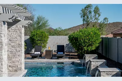 1705 W Parnell Drive, Phoenix, AZ 85085 - Photo 30