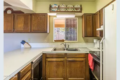 50603 N 296th Avenue, Wickenburg, AZ 85390 - Photo 12