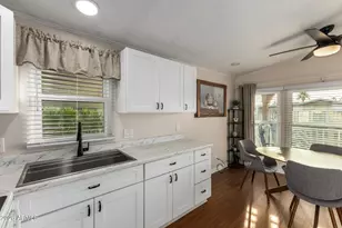 17200 W Bell Rd, Surprise, AZ 85374 - Photo 14