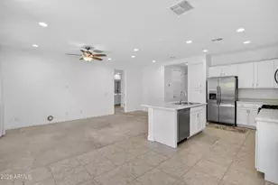 17231 W La Luz Rd, Surprise, AZ 85387 - Photo 14