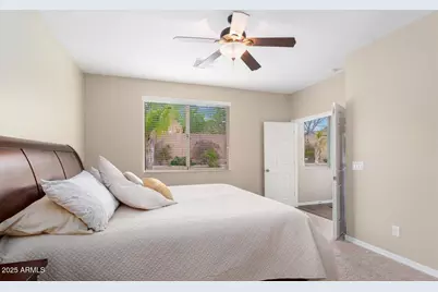 5412 W Fetlock Trail, Phoenix, AZ 85083 - Photo 16