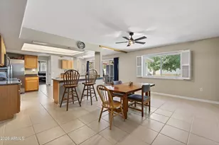 19426 N Lakeforest Dr, Sun City, AZ 85373 - Photo 6