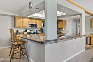 19426 N Lakeforest Dr, Sun City, AZ 85373 - Photo 10