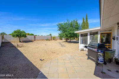 19426 N Lakeforest Drive, Sun City, AZ 85373 - Photo 26