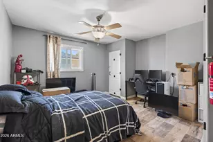 19426 N Lakeforest Dr, Sun City, AZ 85373 - Photo 18