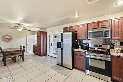 2352 E Delgado Street, Phoenix, AZ 85022 - Photo 14