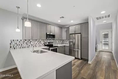 2315 E Pinchot Avenue #126, Phoenix, AZ 85016 - Photo 12