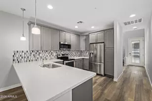 2315 E Pinchot Ave, Phoenix, AZ 85016 - Photo 12