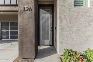 2315 E Pinchot Ave, Phoenix, AZ 85016 - Photo 2