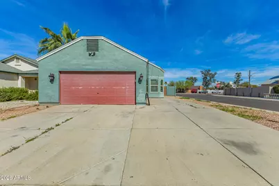 8902 W Vale Drive, Phoenix, AZ 85037 - Photo 1