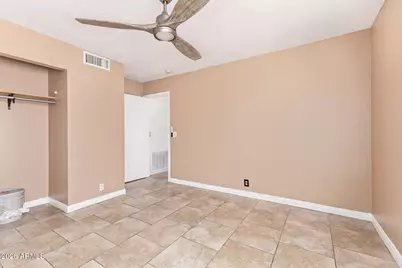 8902 W Vale Drive, Phoenix, AZ 85037 - Photo 22