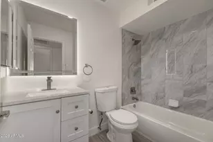 7103 W Vogel Ave, Peoria, AZ 85345 - Photo 16