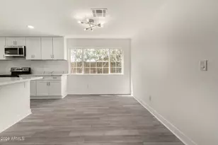 7103 W Vogel Ave, Peoria, AZ 85345 - Photo 6