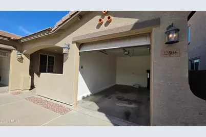 42596 W Cheyenne Drive, Maricopa, AZ 85138 - Photo 4