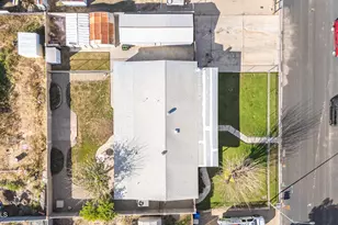 16022 N 70th Ave, Peoria, AZ 85382 - Photo 32