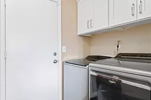 6101 E Greenway Ln, Scottsdale, AZ 85254 - Photo 16