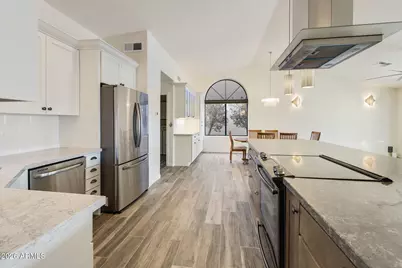 10425 E Minnesota Avenue, Sun Lakes, AZ 85248 - Photo 4