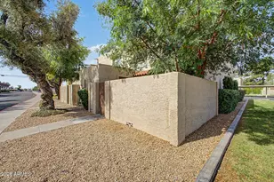 4114 N 81st St, Scottsdale, AZ 85251 - Photo 2