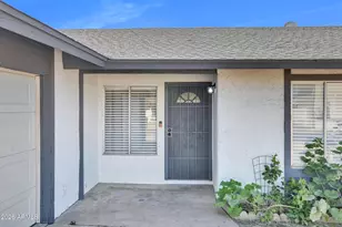 5543 W Golden Ln, Glendale, AZ 85302 - Photo 4