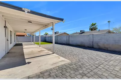5543 W Golden Lane, Glendale, AZ 85302 - Photo 22