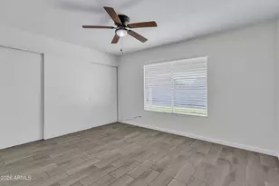 5543 W Golden Ln, Glendale, AZ 85302 - Photo 16