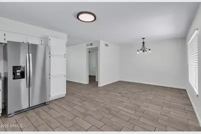 5543 W Golden Lane, Glendale, AZ 85302 - Photo 10