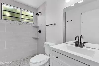 5543 W Golden Lane, Glendale, AZ 85302 - Photo 16