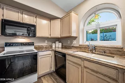 473 W Smoke Tree Road, Gilbert, AZ 85233 - Photo 16