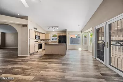 473 W Smoke Tree Road, Gilbert, AZ 85233 - Photo 12