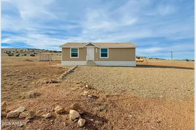 51880 N Gold Plains Road, Seligman, AZ 86337 - Photo 2