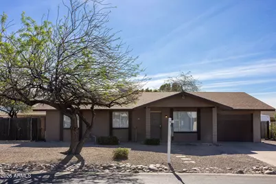 715 N Fort Street, Mesa, AZ 85207 - Photo 1