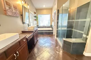 902 W Sherri Dr, Gilbert, AZ 85233 - Photo 16