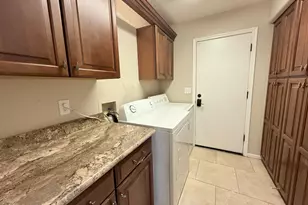 902 W Sherri Dr, Gilbert, AZ 85233 - Photo 28