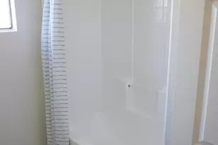 8933 W Peck Dr, Glendale, AZ 85305 - Photo 22