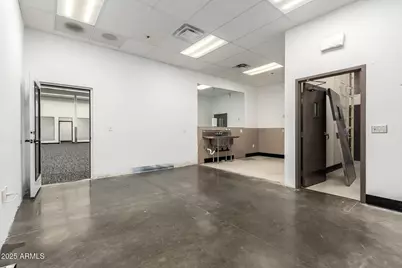 6739 W Cactus Road, Peoria, AZ 85381 - Photo 28