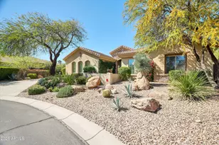 40808 N Thunder Hills Ct, Phoenix, AZ 85086 - Photo 2