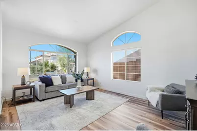 11446 W Clover Way, Avondale, AZ 85392 - Photo 4