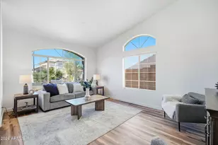 11446 W Clover Way, Avondale, AZ 85392 - Photo 4