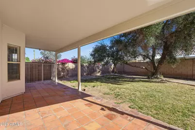11446 W Clover Way, Avondale, AZ 85392 - Photo 36