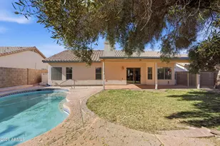 11446 W Clover Way, Avondale, AZ 85392 - Photo 32