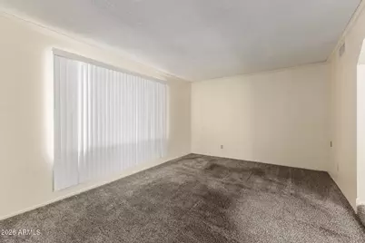 925 W Mendoza Avenue, Mesa, AZ 85210 - Photo 6