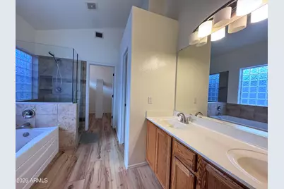 722 W Beth Drive, Phoenix, AZ 85041 - Photo 10