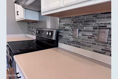 722 W Beth Drive, Phoenix, AZ 85041 - Photo 6