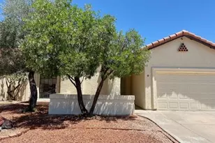 1543 N La Rosa Dr, Tempe, AZ 85288 - Photo 2