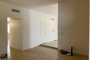 1543 N La Rosa Dr, Tempe, AZ 85288 - Photo 8