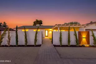 11841 N 24th St, Phoenix, AZ 85028 - Photo 1